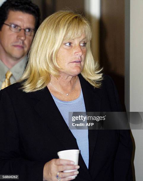 Santa Maria, UNITED STATES: Debbie Rowe, former wife of pop singer Michael Jackson, and mother of two of his children, steps out of the Santa Barbara...