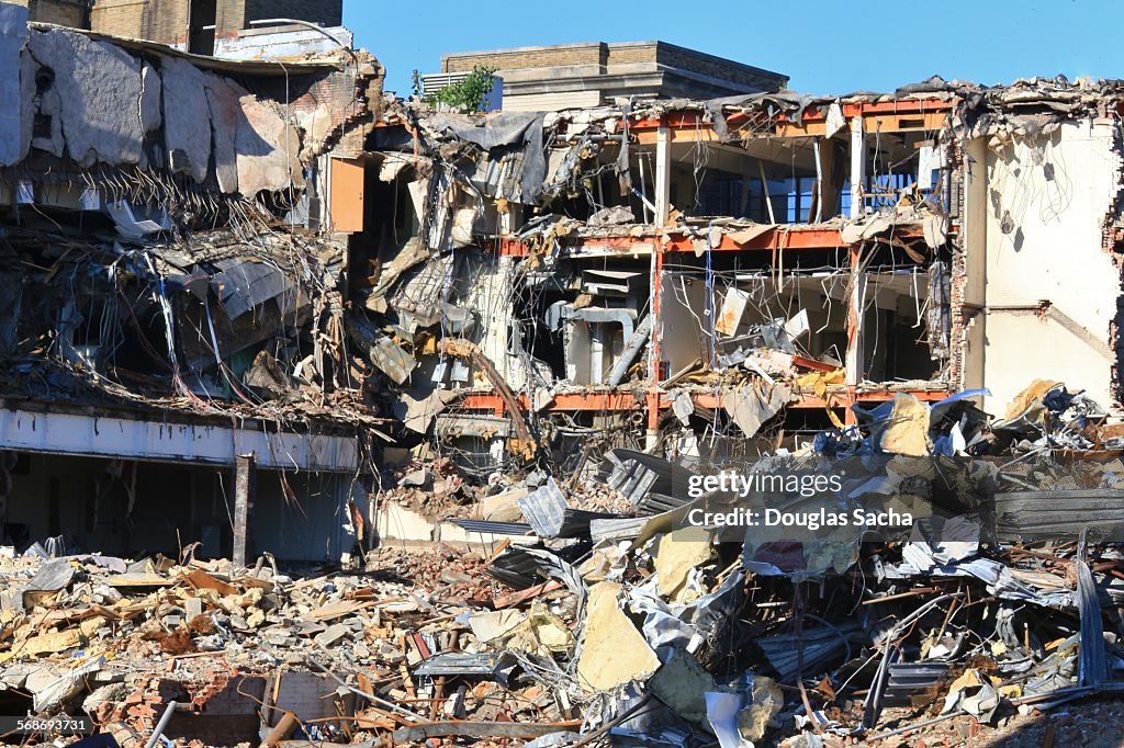 Demolition of a building