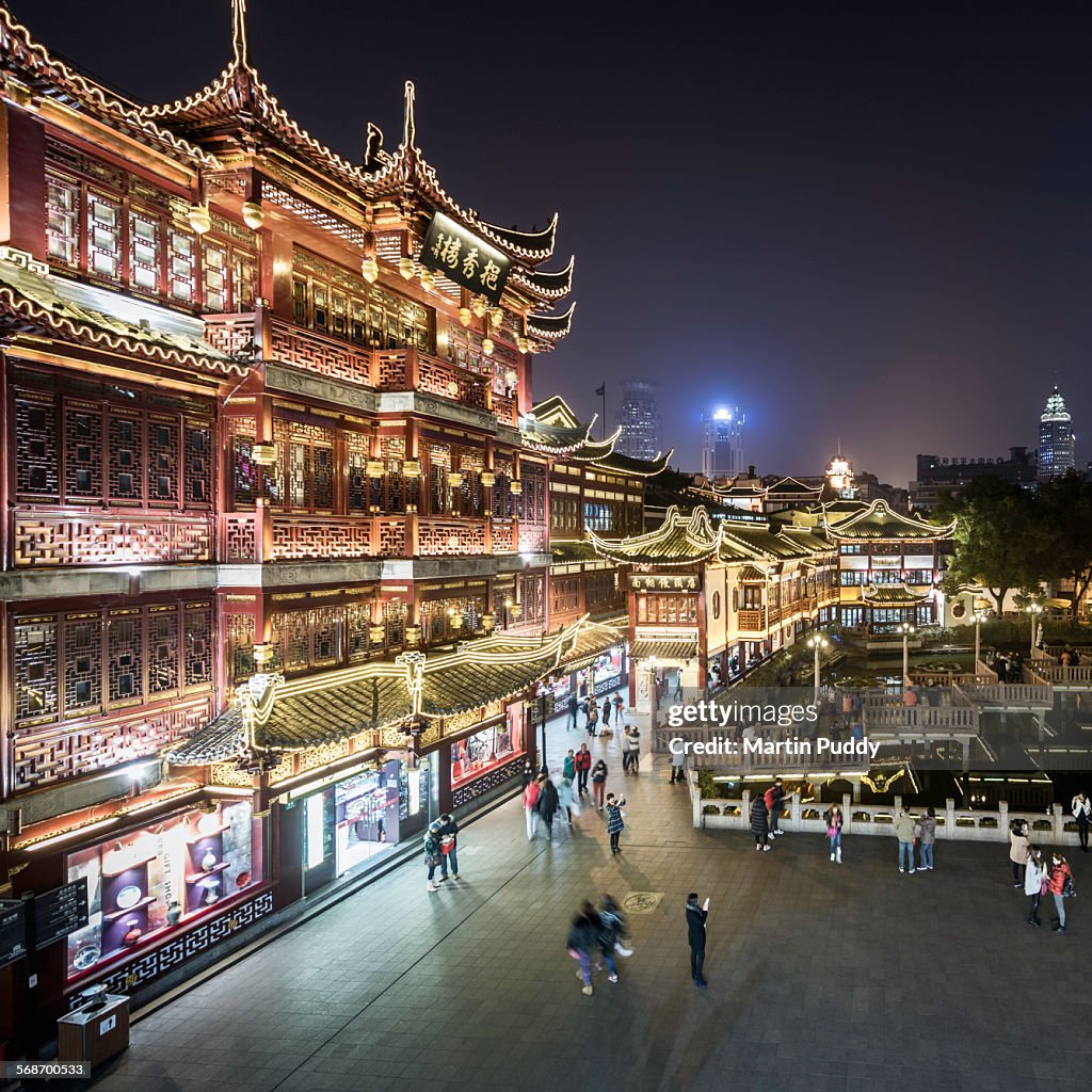 Yu Yuan teag gardens at night