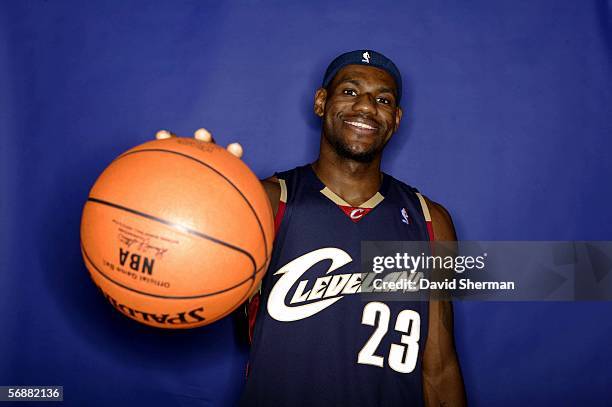 LeBron James of the Cleveland Cavaliers poses for a PlayStation Skills Challenge Portrait at the 2006 NBA All-Star Weekend February 18, 2006 at the...