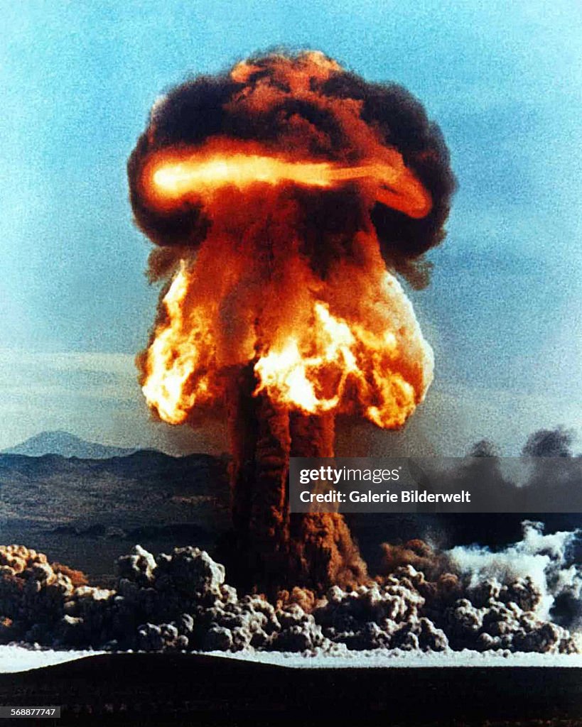 Nuclear Test USA - Plumbbob