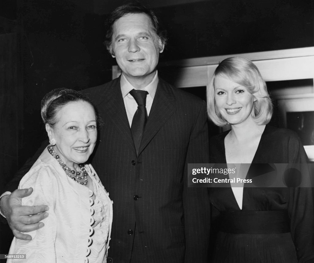 John Vernon, Bessie Love And Jean Seberg