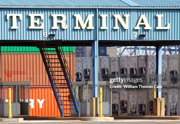 Cargo containers awating shipment are stacked at Tioga Marine Terminal February 21, 2006 in Philadelphia, Pennsylvania. Philadelphia's Tioga Marine...