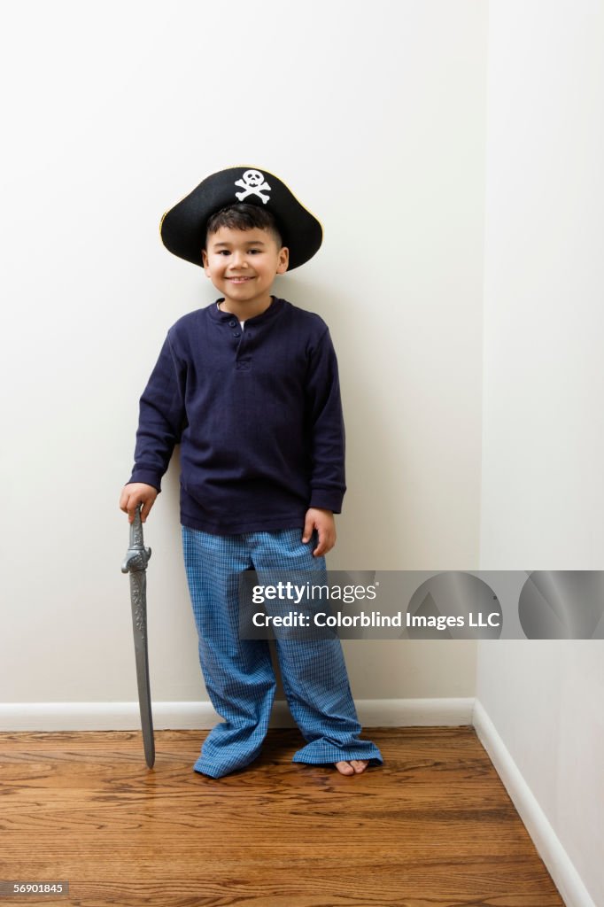 Boy wearing pirate hat