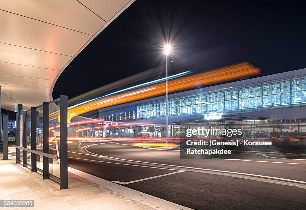 toyama train station - toyama prefecture imagens e fotografias de stock