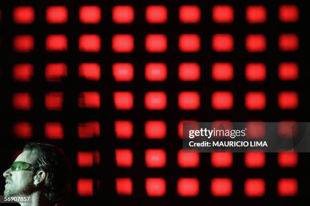 S lead singer Bono performs at Morumbi Stadium, in Sao Paulo, Brazil, 21 February 2006. Irish rock band U2 is on their Vertigo tour throughout Latin...