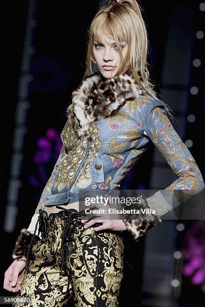 Model wears Roberto Cavalli creation during the Just Cavalli show on the fifth day of Milan Fashion Week ready-to-wear womenswear collections...