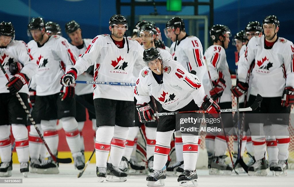 Ice Hockey - Russia v Canada