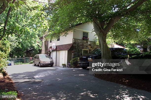 Laker superstar Kobe Bryant lived in this middle class home not far from his high school, Lower Merion High, in an afffluent suburb of Philadelphia....