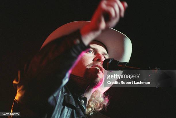 Singers/Toby.RDL Country singer Toby Keith performs at the Pond in Anaheim. TIMES