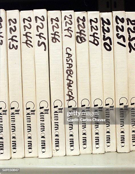 Thousand Oaks Library Photos and Premium High Res Pictures - Getty Images