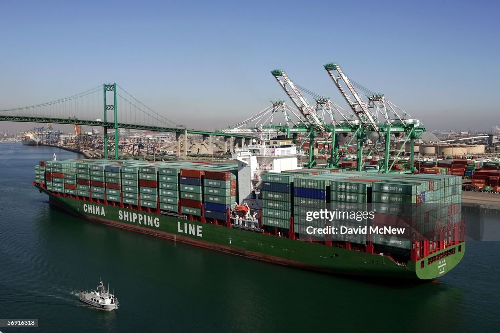 World's Largest Cruise Ship Makes Maiden Voyage To Los Angeles