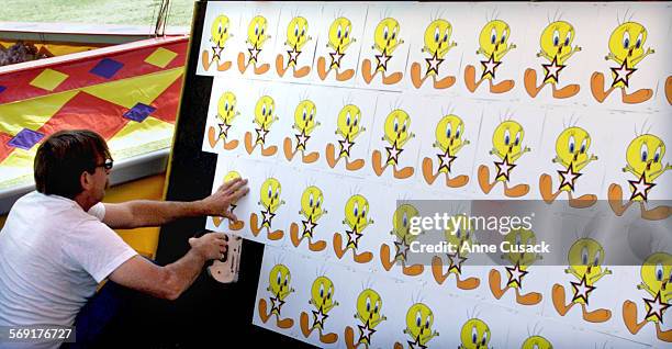 Mike Denson sets up a game called Star Darts at Conejo Valley Days in Thousand oaks. They wil cost one dart for 2 and 3 darts for 5. Tonight is the...