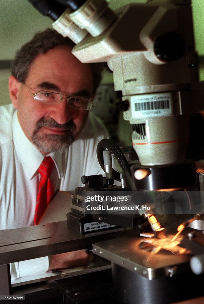 020466.FI.1130.DEALIN.3.LH. Dr. Eli Yablonovitch, UCLA professor and VP of R&D of Photonic RF Corp.
