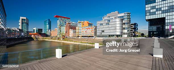 düseeldorf medienhafen - medienhafen 個照片及圖片檔