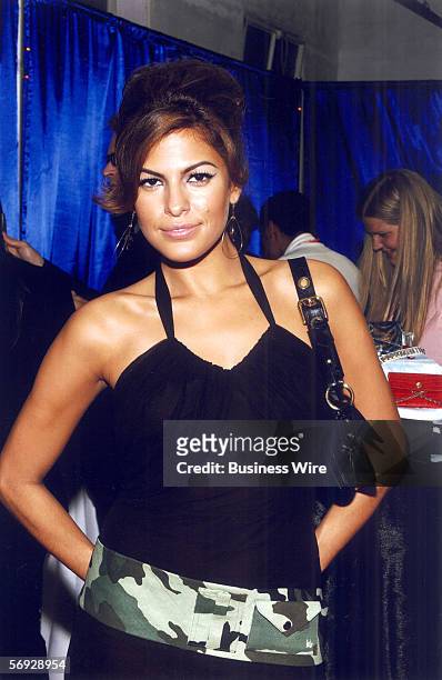 Eva Mendes sports a "Battletown Bag" from the karibag collection. Karibags will be featured in the Silver Spoon Academy Award gift bags. Kari...