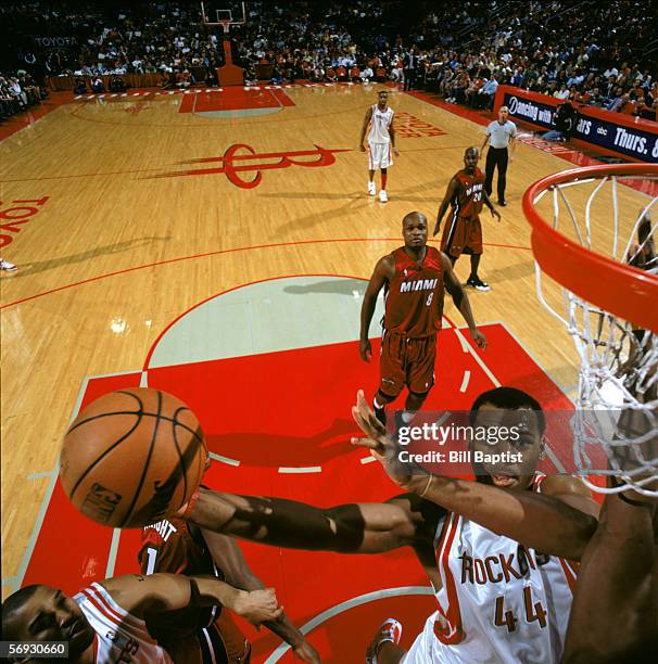 Chuck Hays Rockets 2,139 Chuck Hayes Rockets Stock Photos, High-Res Pictures, and Images ...