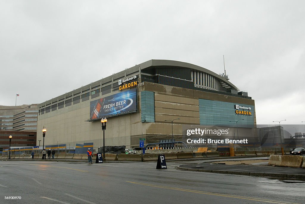 Carolina Hurricanes v Boston Bruins