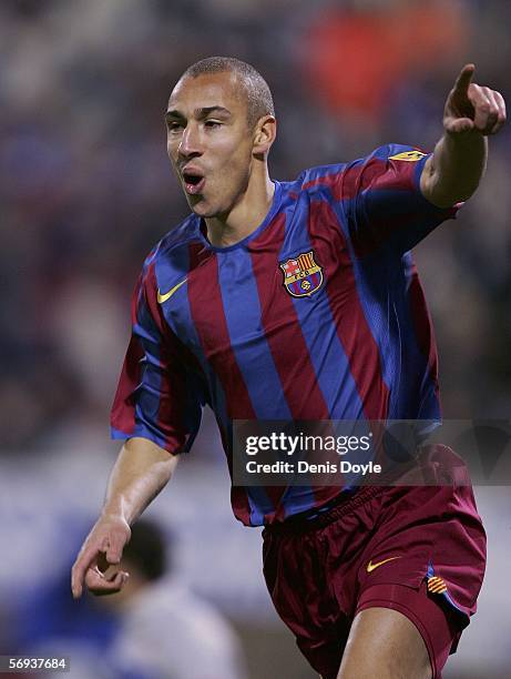 Henrik Larsson of Barcelona celebrates his goal during a Primera Liga match between Real Zaragoza and Barcelona at the Romareda stadium on February...