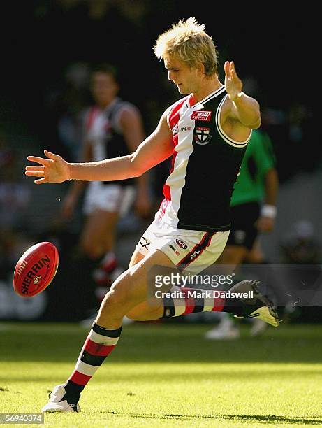Fergus Watts for the Saints in action during the NAB Cup Round one match between the Collingwood Magpies and the St Kilda Saints at the Telstra Dome...
