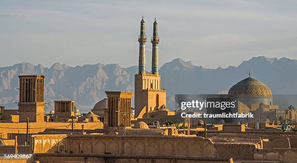 above the roofs of yazd - yazd stockfoto's en -beelden