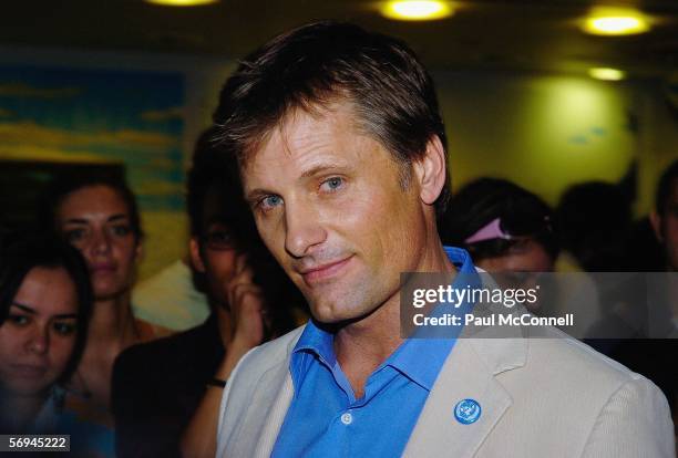 Actor Viggo Mortensen arrives for the premiere of "A History Of Violence" on February 27, 2006 in Sydney, Australia.