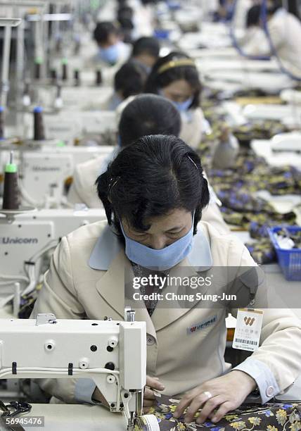 Korean Laborers Korea 2000 Photos and Premium High Res Pictures - Getty Images