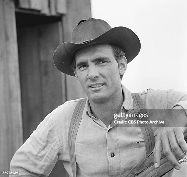 Dennis Weaver Pictures Photos and Premium High Res Pictures - Getty Images