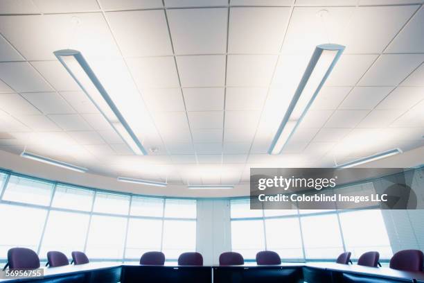 empty office meeting room - wide angle ストックフォトと画像