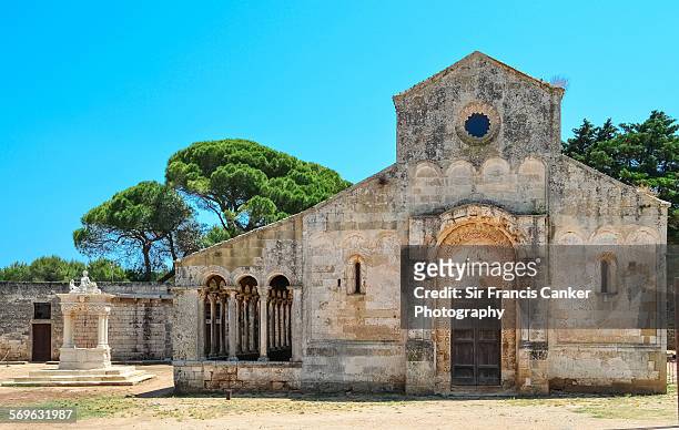 romanesque abbey of "cerrate" in apulia, italy - cerrate fotografías e imágenes de stock