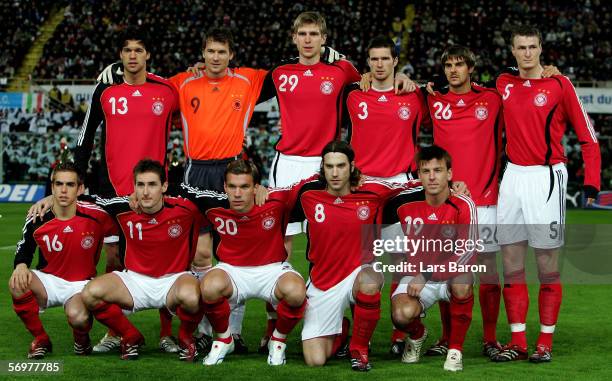 The German players pose before the international friendly match between Italy and Germany at the Artemio Franchi Stadium on March 1, 2006 in...