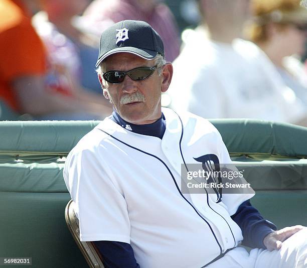 Jim Leyland, manager of the Detroit Tigers, sits next to the dugout during a Spring Training game against the Cincinnati Reds on March 2, 2006 at...