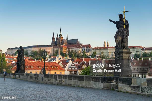 charles bridge, prague - prague castle stock pictures, royalty-free photos & images