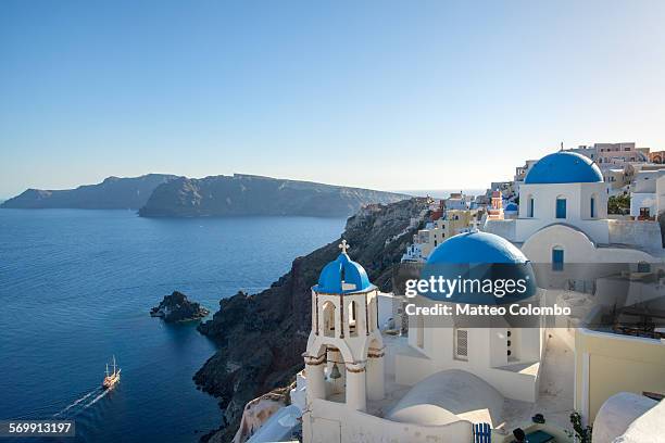 blue sea in summer, greek islands, santorini - oia santorini bildbanksfoton och bilder