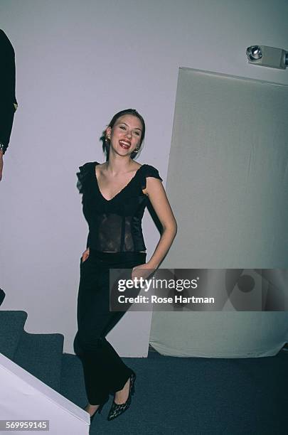 American actress Scarlett Johansson attends the Cynthia Rowley Fall 2002 fashion show, New York City, USA, 2002.