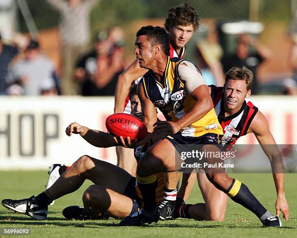 Daniel Kerr of the Eagles in action during the NAB Challenge match between the West Coast Eagles and St Kilda Saints at Rushton Park March 4, 2006 in...