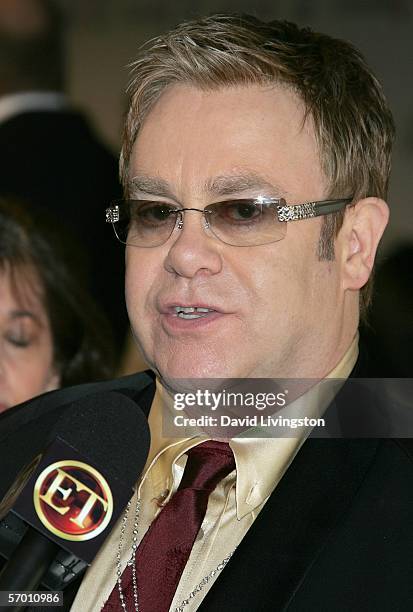 Singer Elton John arrives at the 14th Annual Elton John Academy Awards viewing party held at the Pacific Design Center on March 5, 2006 in West...