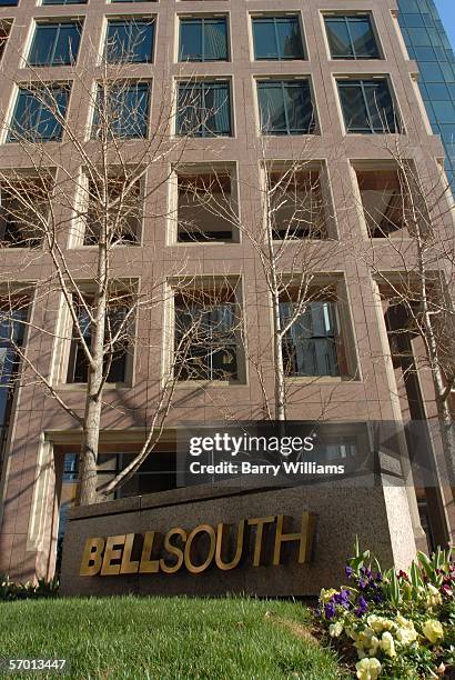 Bellsouth Computer 81 Bellsouth Telecommunications Photos & High Res Pictures - Getty Images