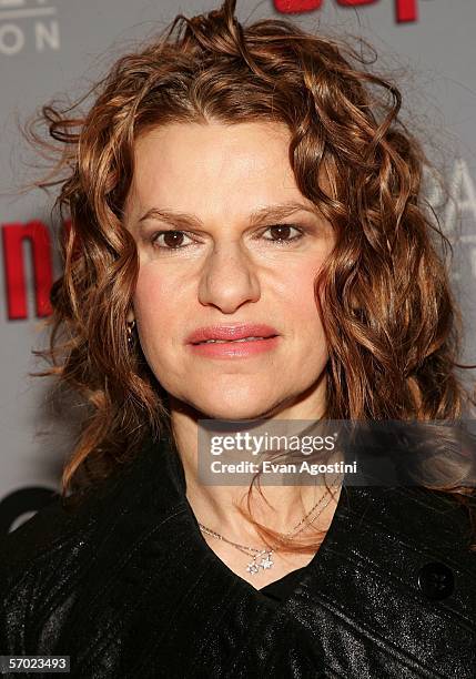 Actress Sandra Bernhard attends the sixth season premiere of the HBO series "The Sopranos" at the Museum Of Modern Art, on March 7, 2006 in New York...