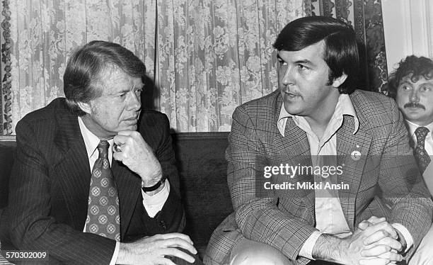 Presidential candidate Jimmy Carter consults with his staff in Boston, Massachusetts, 1976.