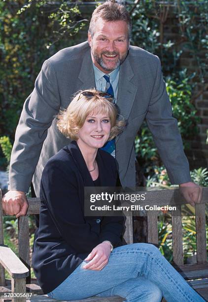 English actors Clive Mantle and Sarah Lancashire during production of the BBC comedy series 'Bloomin' Marvellous', circa 1997.