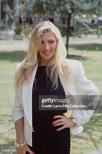 English singer-songwriter Lynsey de Paul , circa 1995.