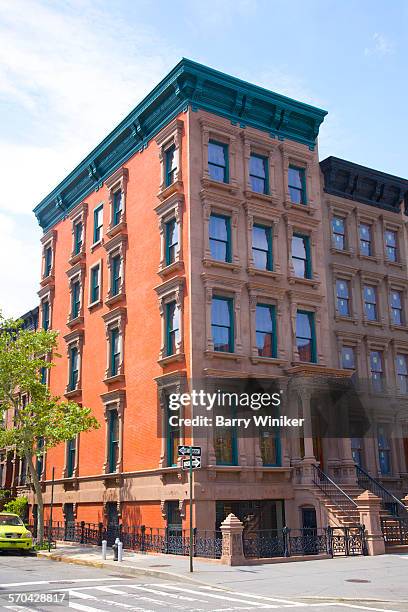 304 Harlem Street Signs Stock Photos, High-Res Pictures, and Images ...