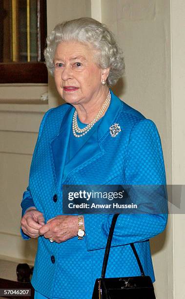 Queen Elizabeth ll bids farewell to Chinese President Hu Jintao and his wife Liu Yongqing as they depart from Buckingham Palace after their 3 day...