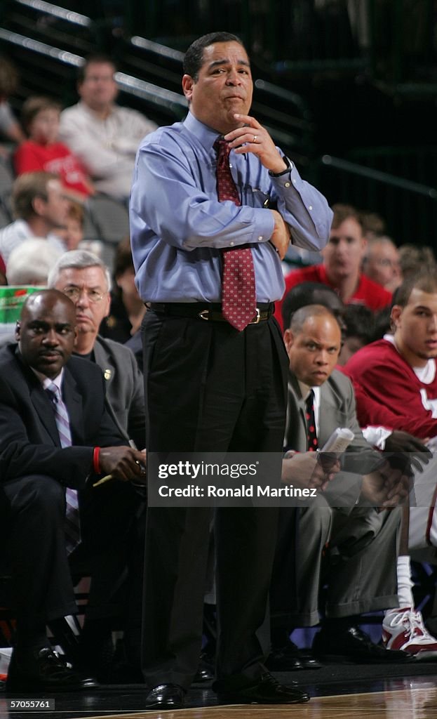 Nebraska Cornhuskers v Oklahoma Sooners