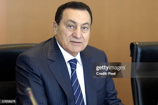 Egyptian President Hosni Mubarak is seen during a meeting with German Chancellor Angela Merkel at the chancellory March 11, 2006 in Berlin, Germany....