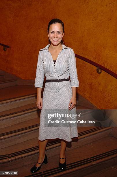 Actress Alicia Braga poses at the GusmanTheater at the screening of the film "Solo Dios Sabe" on March 10, 2006 in Miami , Florida.