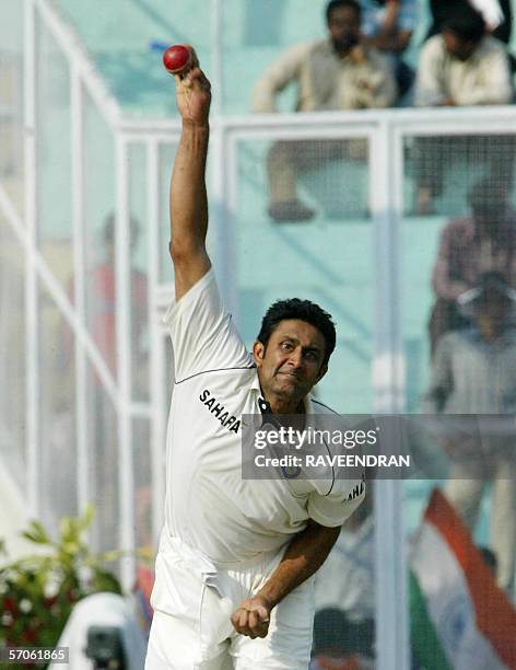 Indian bowler Anil Kumble is seen in action during the fourth day of... News Photo - Getty Images Indian bowler Anil Kumble is seen in action during the fourth day of... News Photo - Getty Images