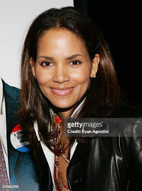Actress Halle Berry attends the "Thank You For Smoking" premiere after party at The Museum of Modern Art, March 12, 2006 in New York City.