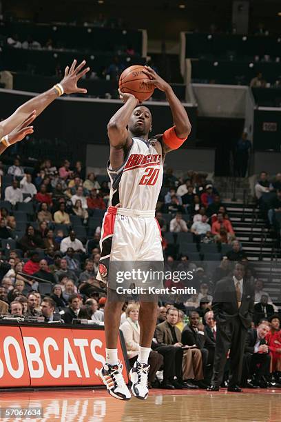 Raymond Felton of the Charlotte Bobcats shoots against the Atlanta Hawks at the Charlotte Coliseum on February 1, 2006 in Charlotte, North Carolina....